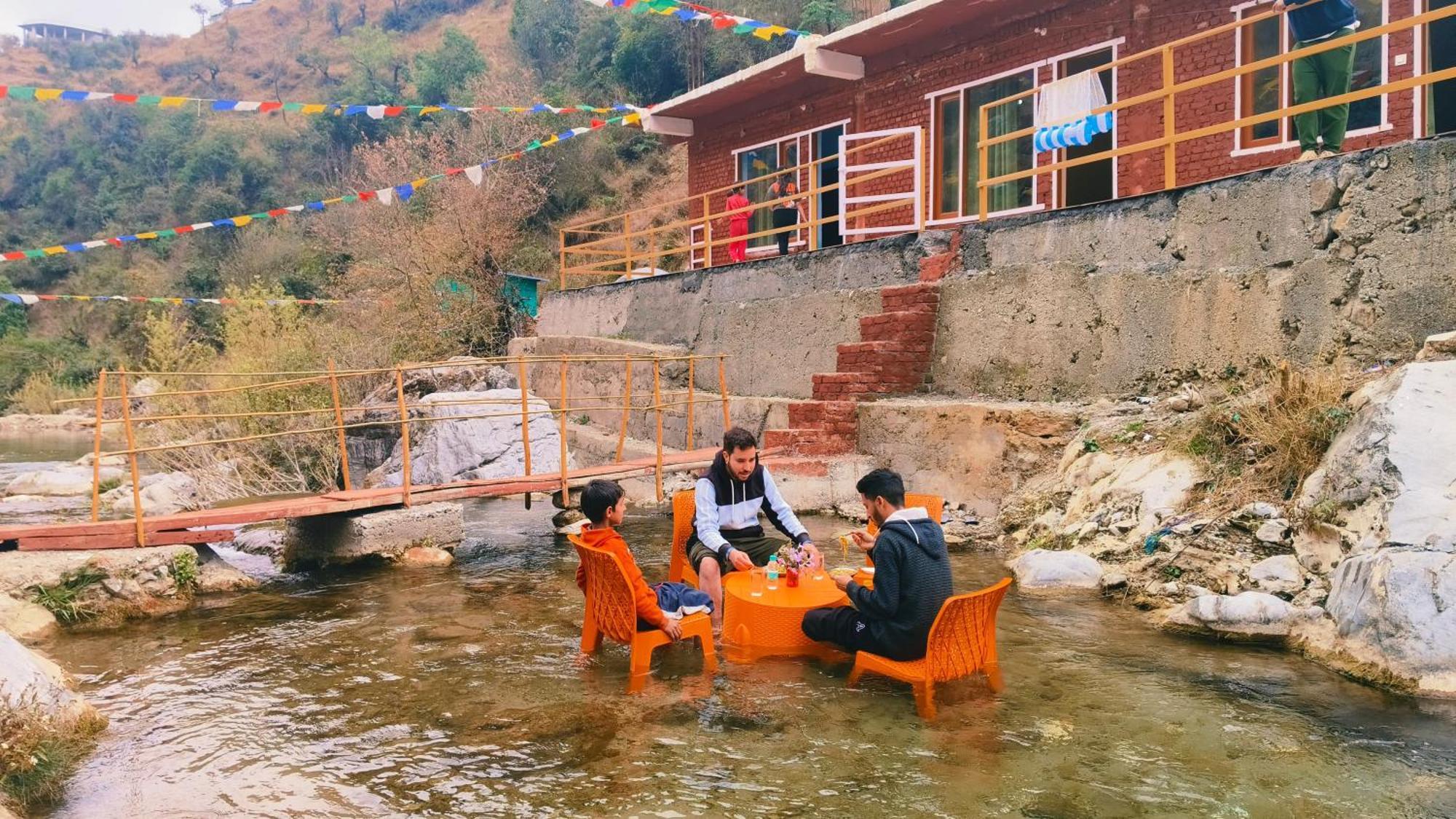 Rivulet Resort & Camping Mussoorie Εξωτερικό φωτογραφία
